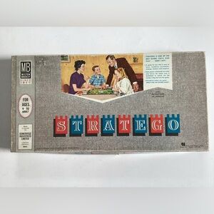 1962 Stratego board game (shelf 1)